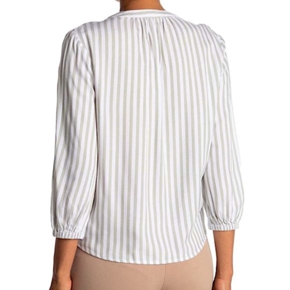 BeachLunchLounge Tanji White Blue Striped Tie Front Top Medium Lyocell Blend - Picture 3 of 14